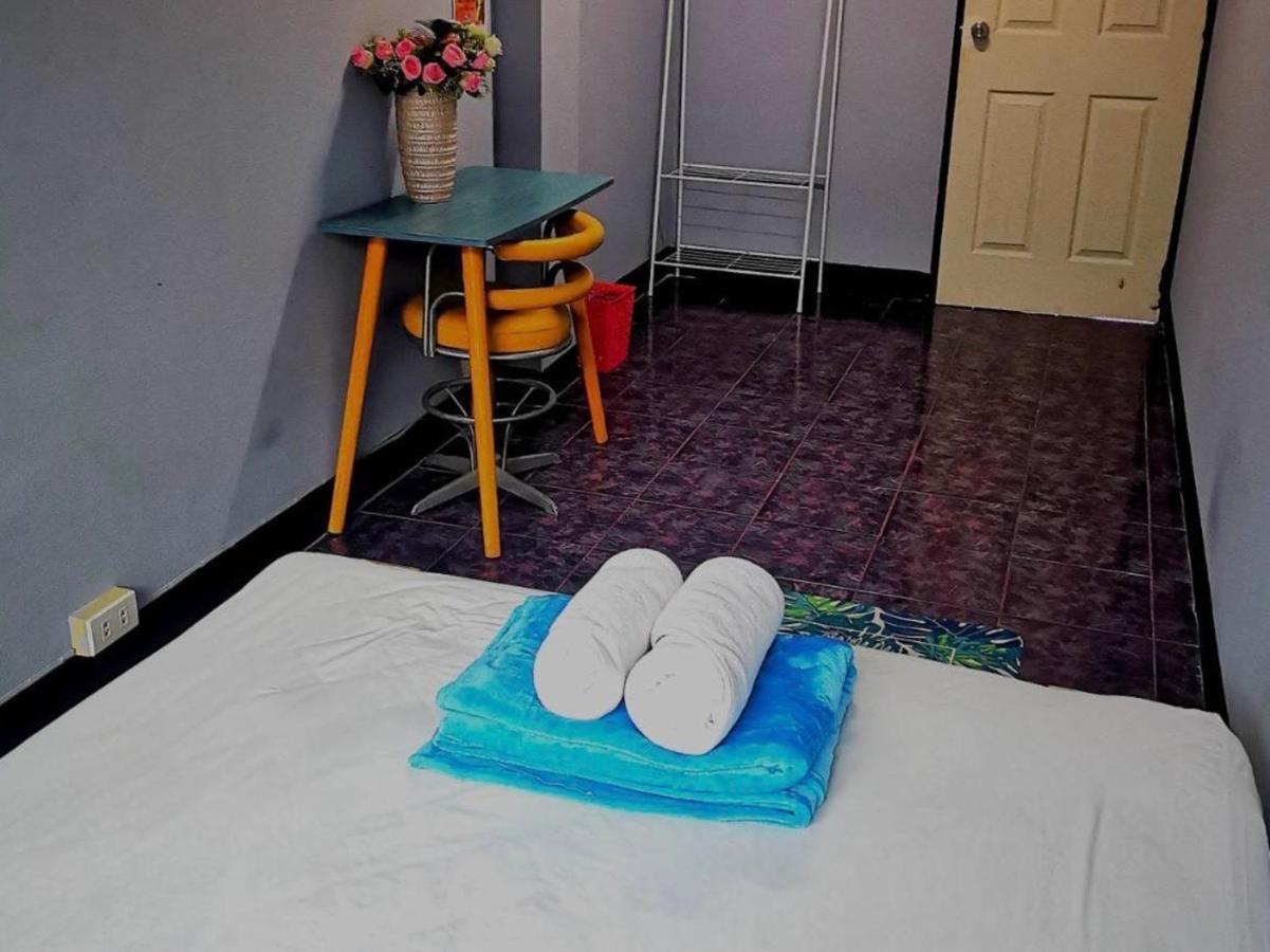 Newnormal Hotel Chiang Mai Buitenkant foto