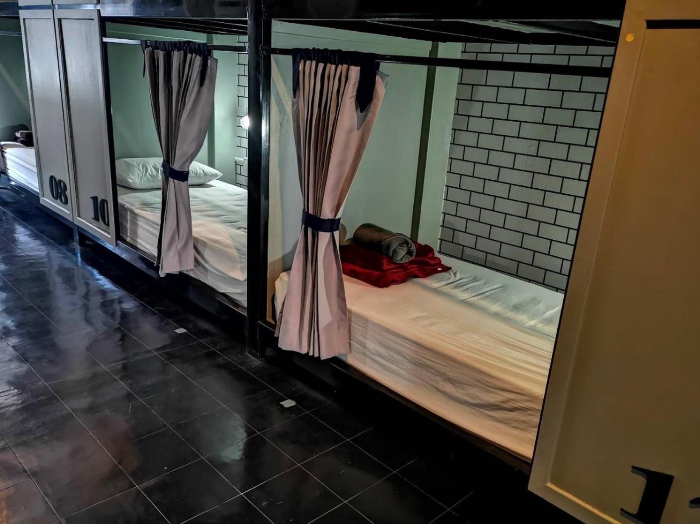 Newnormal Hotel Chiang Mai Kamer foto