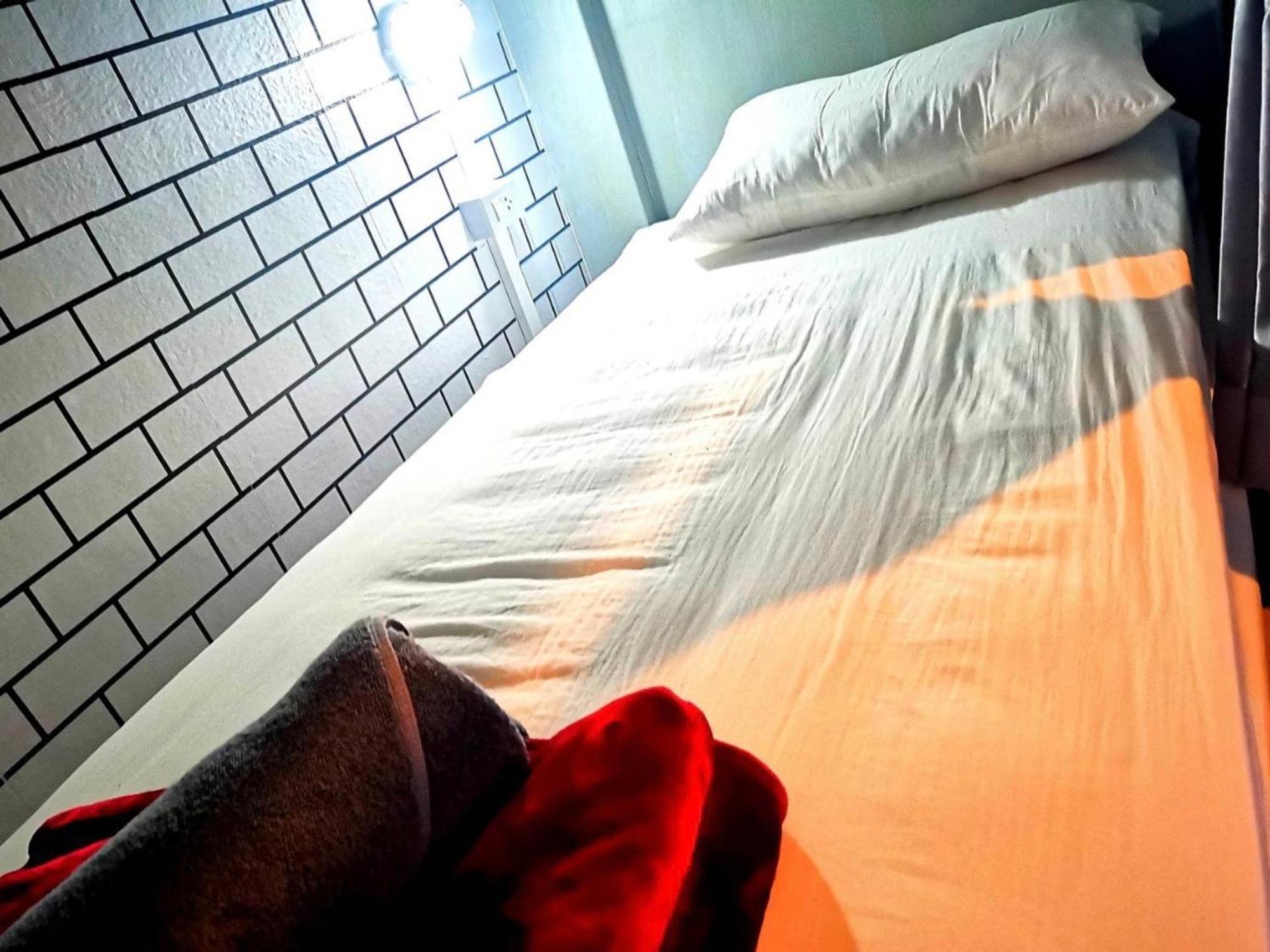 Newnormal Hotel Chiang Mai Kamer foto